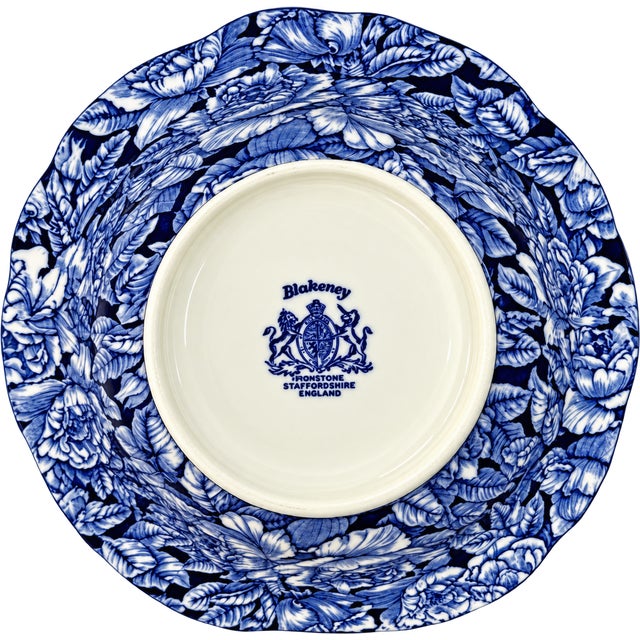 Ceramic Late 20th Century Coastal Blakeney Staffordshire Blue & White Ironstone Pitcher & Basin Set For Sale - Image 7 of 9