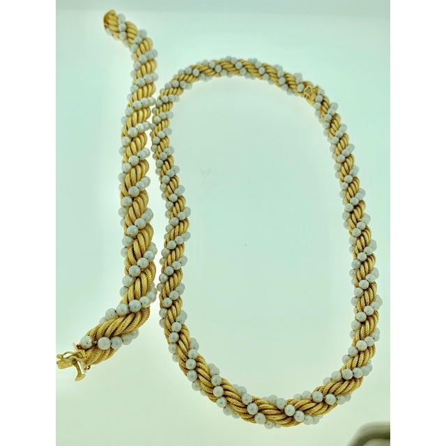 Late 20th Century Bucherer Two-Piece Necklace and Bracelet Set in 18 Karat Yellow Gold and Pearls For Sale - Image 9 of 18