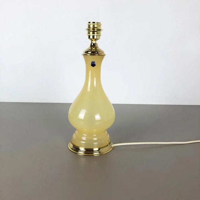 Large Opaline Murano Glass Table Lamp from Cenedese Vetri, 1960s For Sale - Image 11 of 14