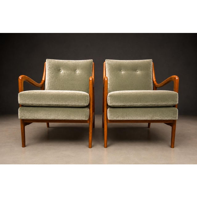 Pair of Sculptural Armchairs by Giuseppe Scapinelli in Caviúna Wood & Mohair, Brazil, 1950s For Sale - Image 16 of 18