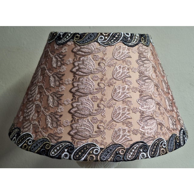 Cream Vintage Italian Table Lamp with White-Veined Alabaster Base and Handmade Fabric Shade by Lamplove, 1970s For Sale - Image 8 of 10