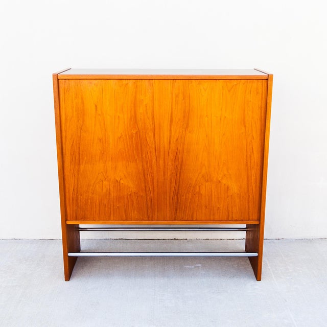 Restored 1960s Danish Modern Teak Dry Bar by Heltborg Mobler For Sale - Image 12 of 14