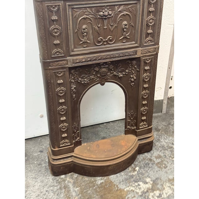 Victorian Cast Iron Fireplace Surround + Green Stone Top, 19th Century For Sale - Image 10 of 12
