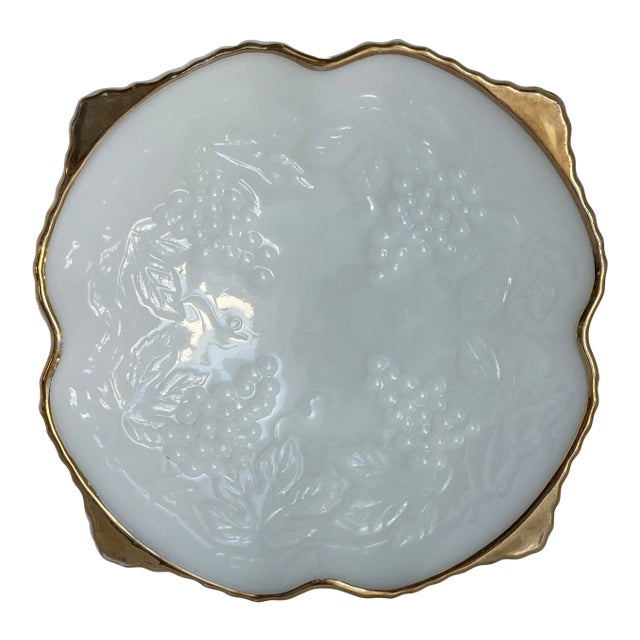Vintage Anchor Hocking White Milk Glass Grapevine Fruit Bowl Dish with Gold Trim For Sale