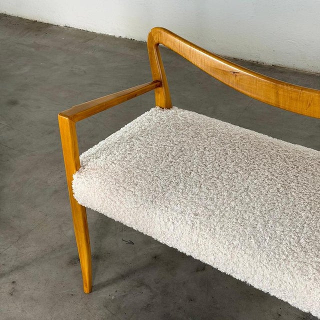 Benches in Blonde Maple with Bouclé Upholstery attributed to Guglielmo Ulrich, 1940s, Set of 2 For Sale - Image 6 of 17