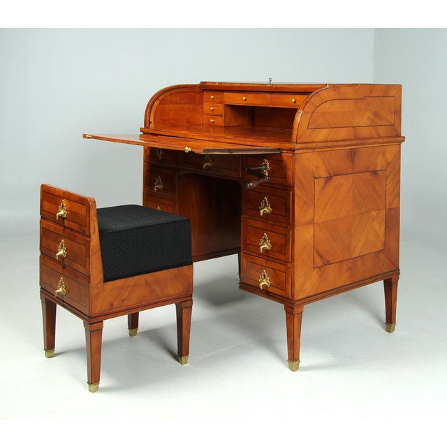 High Adjustable Roll Top Desk with Integrated Chair, 1785 For Sale - Image 10 of 18