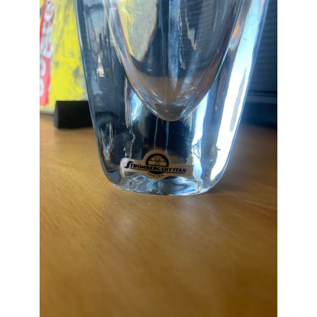 Strombergshyttan Vintage Scandinavian Danish Art Glass Vase Strömberg StrömbergStrömbergshyttan Triangle For Sale - Image 4 of 11