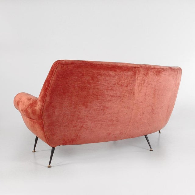 Vintage Coral Velvet Sofa, 1960s For Sale - Image 4 of 12