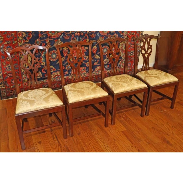 1980s Set of 10 Kittinger Mahogany Chippendale Dining Chairs With Gold Damask Fabric For Sale - Image 9 of 18