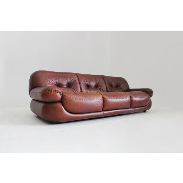 Sapporo Italian leather sofa Mobil Girgi 1970s Italian leather 3 seater sofa designed by Sapporo for Mobil Girgi in the...