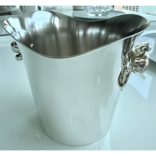 Traditional Silver Plated Ice Bucket by Christofle France From the ‘Anemone-Belle Epoque’ Collection For Sale - Image 3 of 5