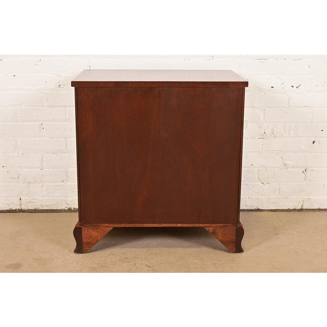Baker Furniture Chippendale Carved Mahogany Nightstand, Newly Refinished For Sale - Image 14 of 15