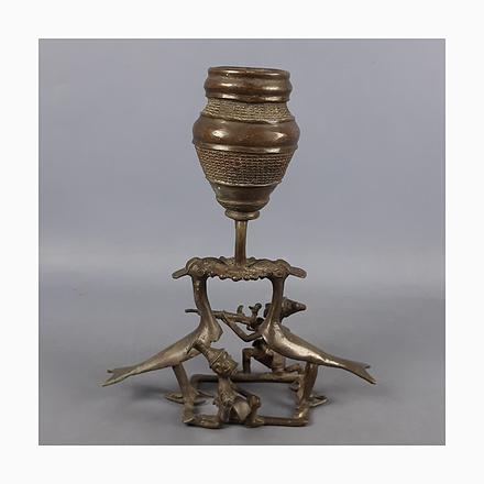 Ashanti Style Bronze Sculpture of Birds and Figures, Ghana, Early 1900s For Sale - Image 13 of 13