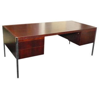 1970's Mid-Century Modern Mahogany Knoll Executive Desk For Sale
