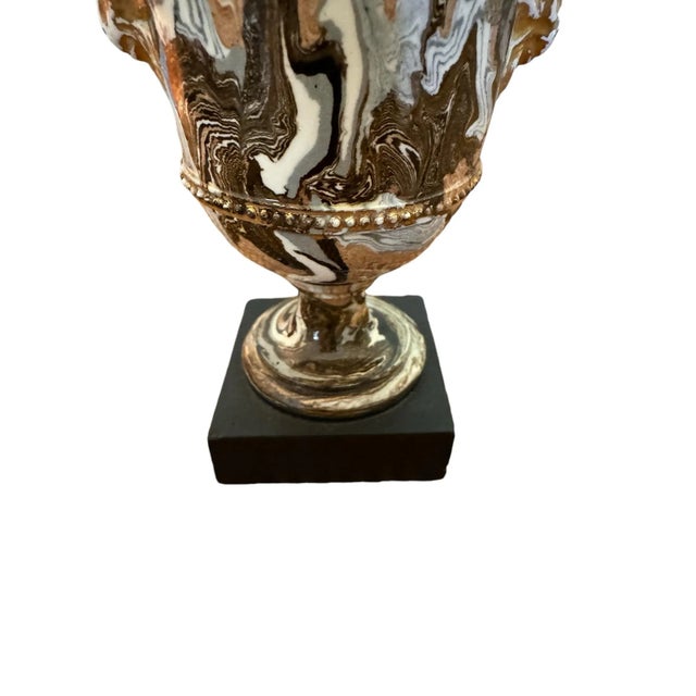 Wedgwood Late 18th Century Wedgwood and Bentley Agate Ware Small Two Handled Urn on Basalt Base, Wedgwood Seal Under the Base For Sale - Image 4 of 11
