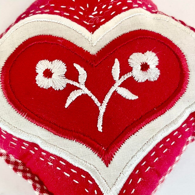 Textile Vintage Gustavian Swedish Arts & Crafts Valentine Gingham Heart Door Knob Hanger. For Sale - Image 7 of 9