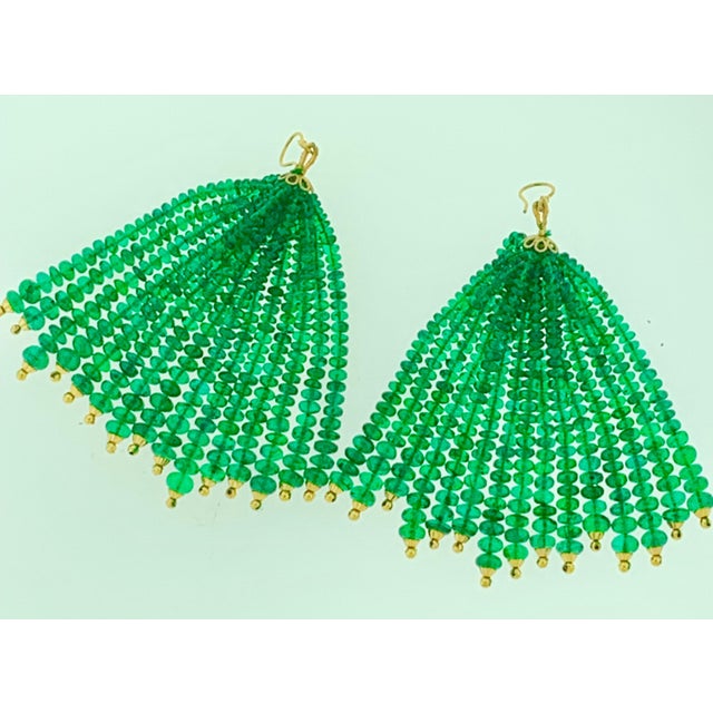 198 Carat Colombian Emerald Beads Hanging Drop Earrings 18 Karat Gold For Sale - Image 11 of 18