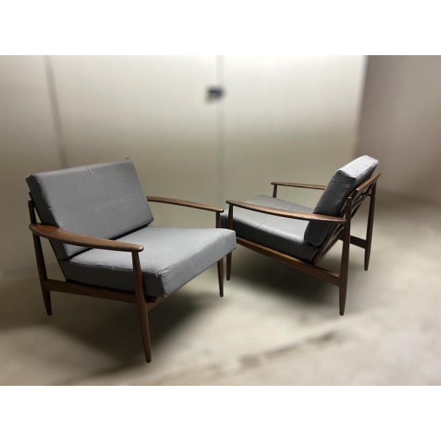 Vintage Scandinavian Lounge Chairs by Grete Jalk for Poul Jeppesens Møbelfabrik, 1960s, Set of 2 For Sale - Image 12 of 12