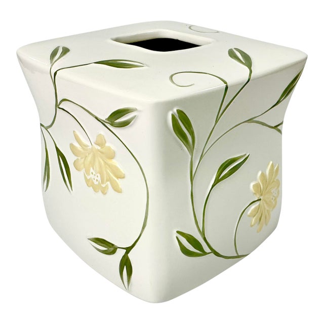 2019 Contemporary Art Nouveau Boho Chic Croscill Penelope Ceramic Tissue Box Cover. For Sale