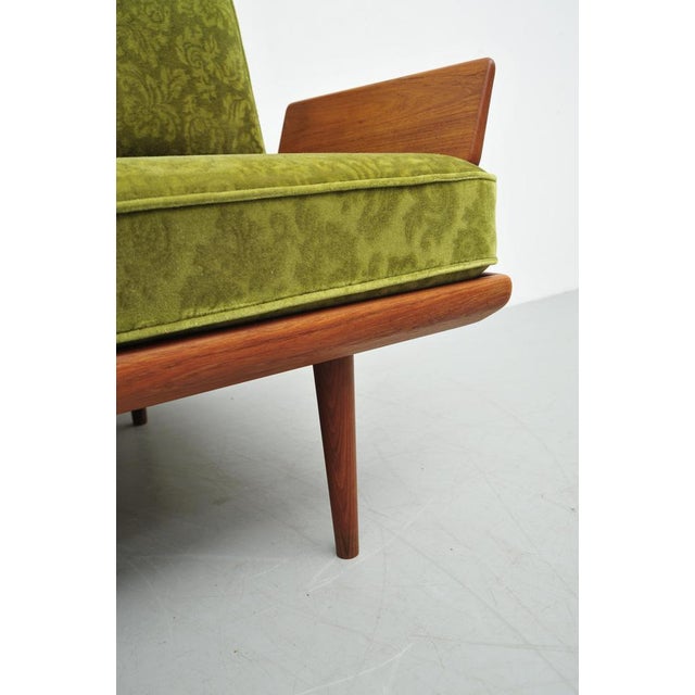 1960s Minerva 2-Seater Sofa in Teak by Peter Hvidt & Orla Mølgaard Nilsen for France & Søn / France & Daverkosen, 1960s For Sale - Image 5 of 18