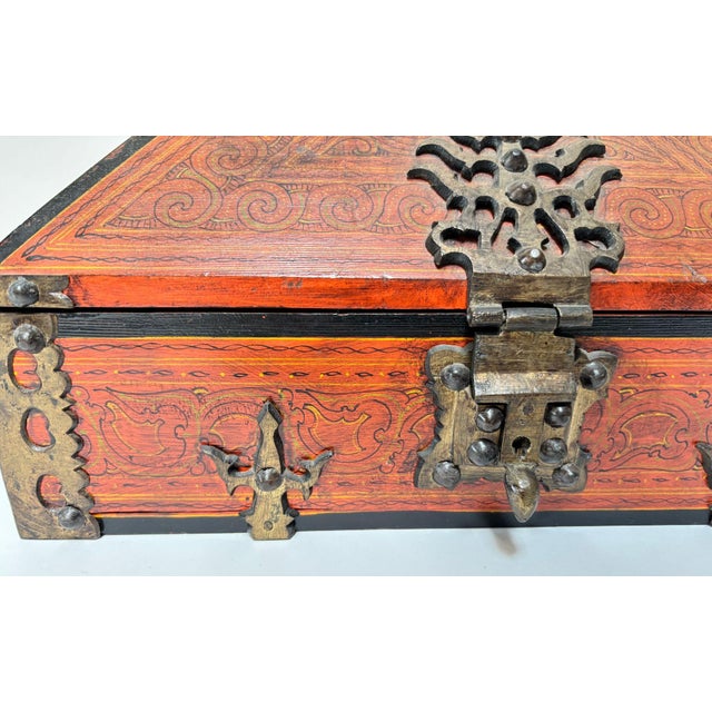 South Indian Netturpetti Jewelry Box, Teak & Brass, Circa 1950 For Sale - Image 17 of 18
