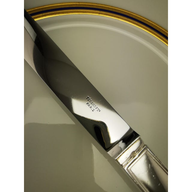 Metal Silver Minerva Dessert Knives by V. Bizouard for Tetard, 1920s, Set of 9 For Sale - Image 7 of 12