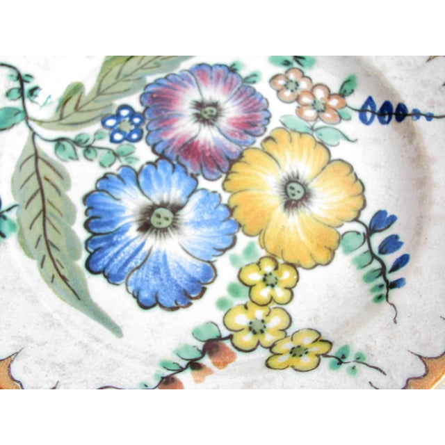 Ceramic 1950s Pzh Areo Gouda Holland Hand-Painted Decorative Pottery Bowls - Set of 3 For Sale - Image 7 of 13