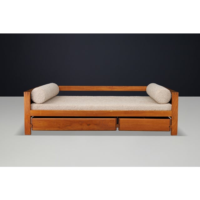 Elm Daybed in Ecru Bouclé Upholstery from Pierre Chapo, France, 1970s For Sale - Image 13 of 18