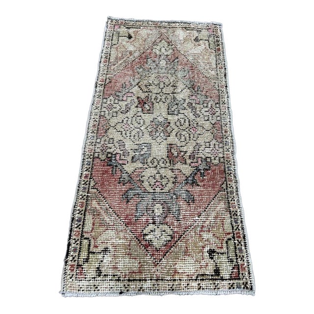 Turkish Yastik Rug 1'8" x 3'3" For Sale