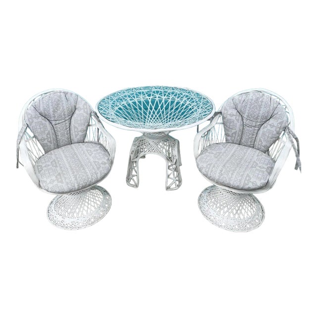 Mid Century Modern Russell Woodard Spun Fiberglass Cream Dining Set - 3 Pieces For Sale