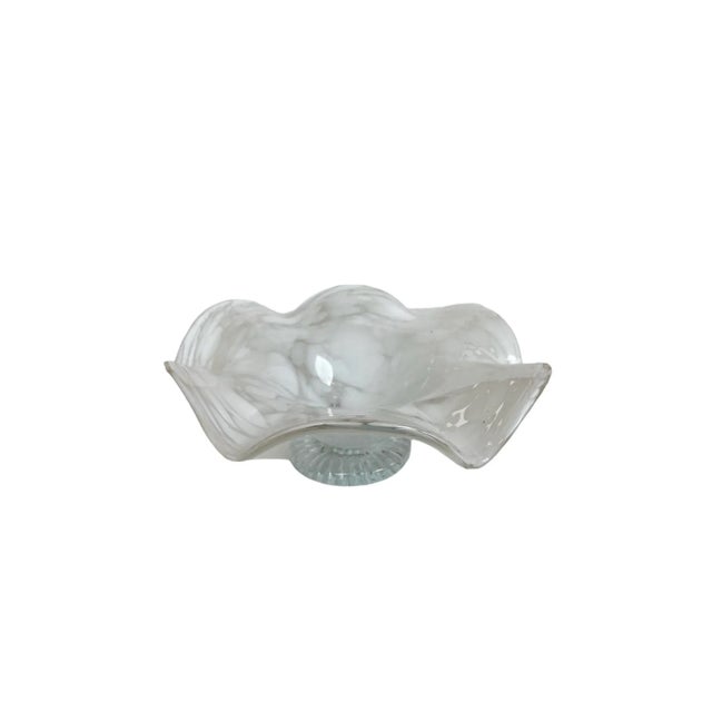 Gorgeous vintage cloud ruffle decor bowl. Similar design to Murano.