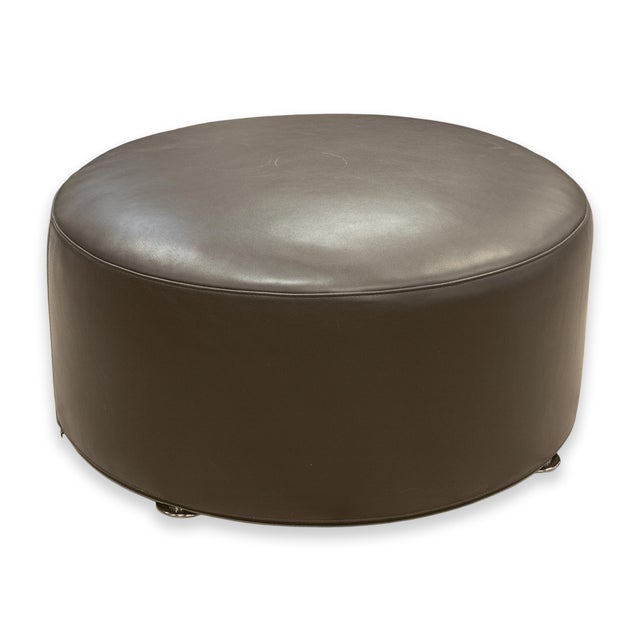 Pair of Minotti X Rodolfo Dordoni Blake Soft Armchairs With Davis Round Ottoman For Sale In Detroit - Image 6 of 7