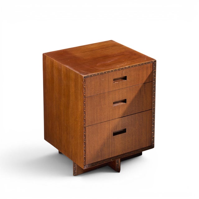 Frank Lloyd Wright for Henredon Taliesin Mid Century Mahogany Nightstands - Pair For Sale - Image 12 of 14