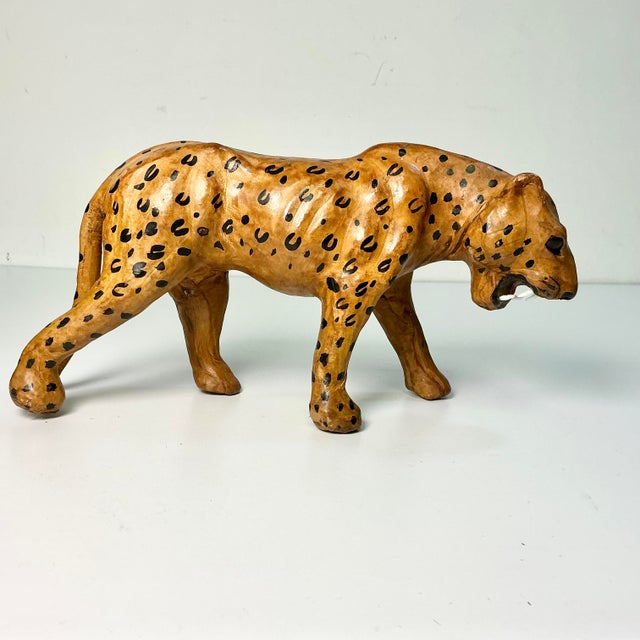 1970s Vintage Safari Boho Chic Italian Leather Wrapped Giraffe and Leopard Figurals - A Pair For Sale - Image 11 of 18