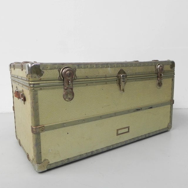 Height: 51 cm. Width: 101 cm. Depth: 52 cm. Origin: Belgium, 1950s. Material: aluminum / steel / wood / cardboard / paper.