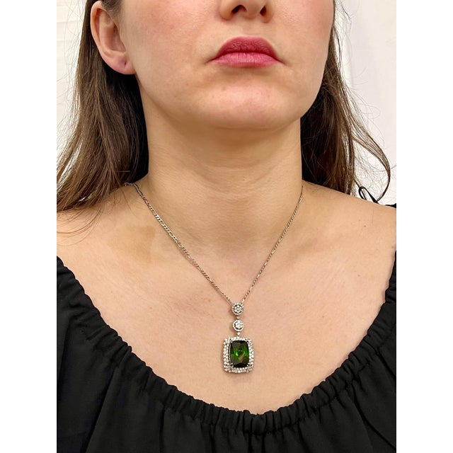 17 Carat Green Tourmaline and 4 Carat Diamond Pendant / Necklace 14 Karat Gold For Sale - Image 10 of 18