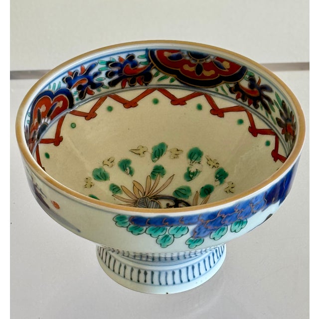 Ceramic Early 20th Century Japanese Imari Porcelain Footed Bowl For Sale - Image 7 of 14