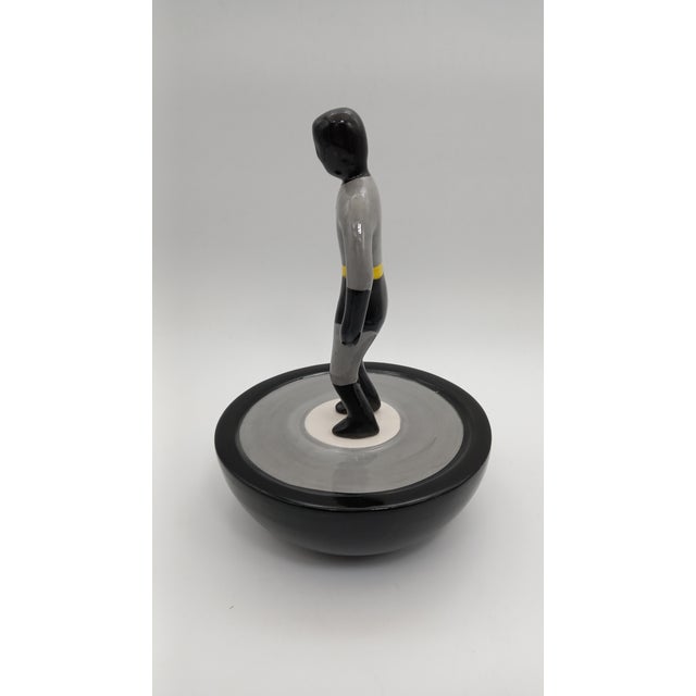Subbuteo Ornament Sculpture in Double-Mold Ceramic from Artigianato Italiano For Sale - Image 6 of 7