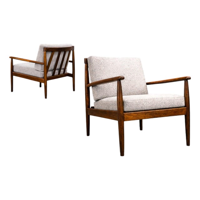 Grete Jalk Armchair in Rosewood & Light Gray Bouclé, Rino Levi, Brazil, 1960s - Lot 704A For Sale