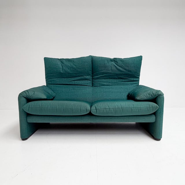 Cassina Maralunga Sofa with Ottoman by Vico Magistretti for Cassina, 1970s, Set of 2 For Sale - Image 4 of 18