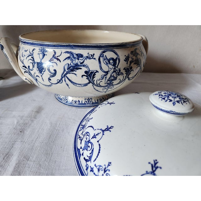 19th Century French Earthenware Tea Tureen from Jules Vieillard Moustiers For Sale - Image 11 of 17