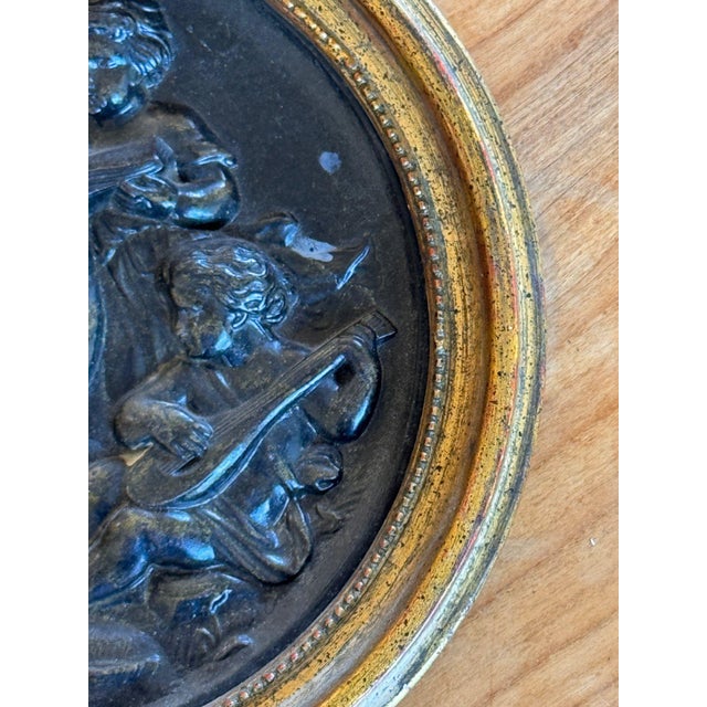 19th Century Italian Musical Putti Roundel in Gilt Frame For Sale - Image 4 of 5