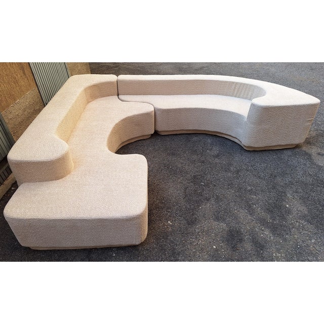 White Vintage Lara Sofa in White Bouclé by Roberto Pamio for Stilwood, 1970s For Sale - Image 8 of 9