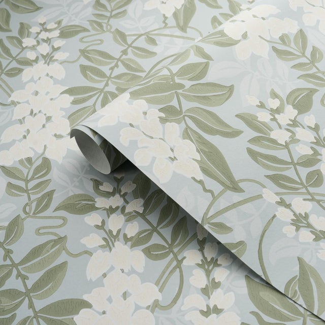 Schumacher SAMPLE - Schumacher Lucia Wisteria Wallpaper In Sky For Sale - Image 4 of 5