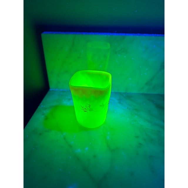 19th Century Mt. Washington Diamond Quilted Burmese Glass Toothpick Holder For Sale - Image 9 of 9