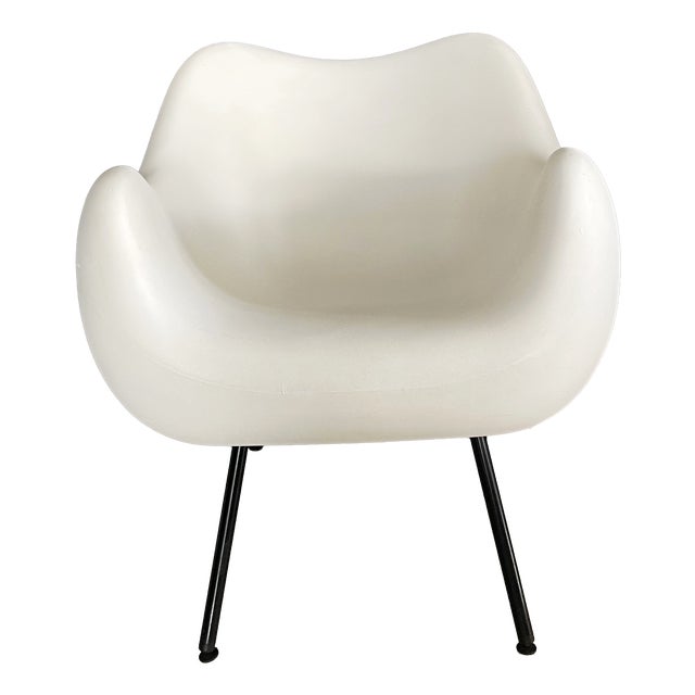20th Century Modernism Matte White RM58 Armchair by Vzór for Roman Modzelewski For Sale