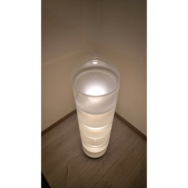 LT316 Sfumata Totem Floor Lamp in Sfumate Murano Glass, Brass and Metal by Carlo Nason for AV Mazzega, 1980s For Sale - Image 6 of 17