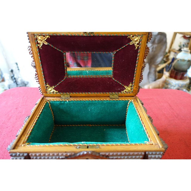 Tramp Art Sewing Box, 1920s For Sale - Image 4 of 10