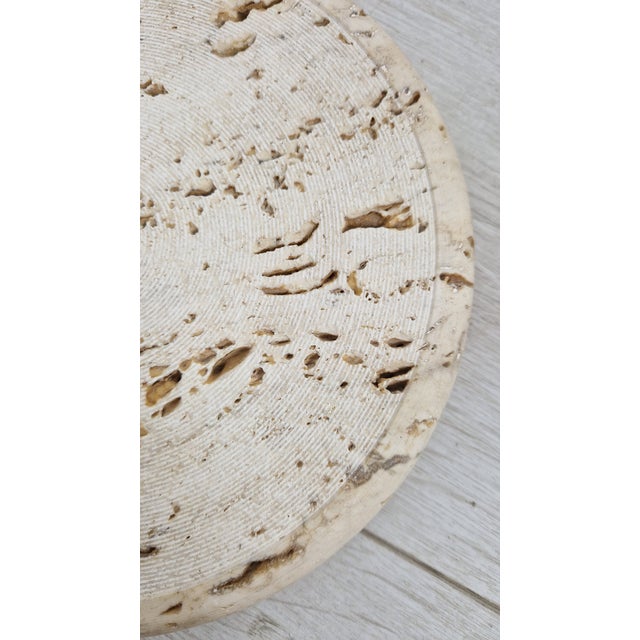 Stone Pocket Emptiers in Turned Travertine from Up & Up, 1970s, Set of 2 For Sale - Image 7 of 18