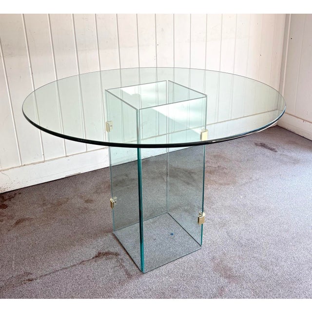 Mid-Century Modern 1970s Pace Style Round Glass Dining Table For Sale - Image 3 of 9
